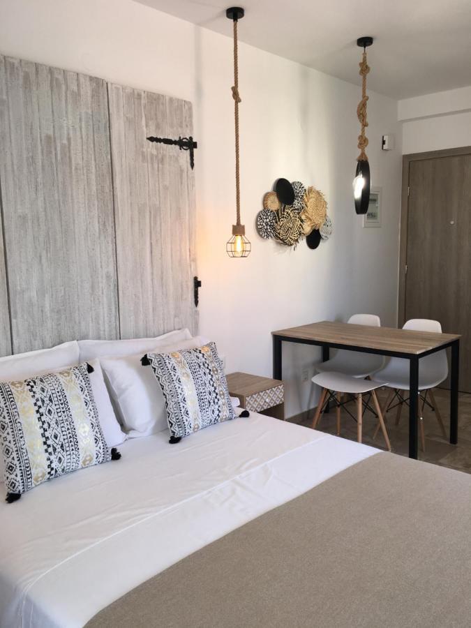 Anastasia Luxury Suites 2 托隆 外观 照片