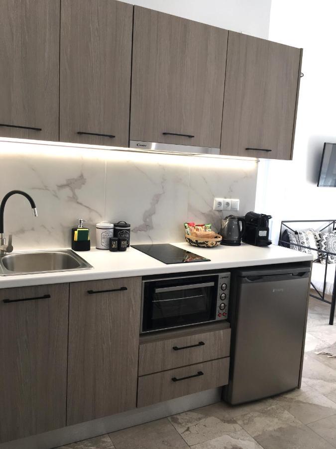Anastasia Luxury Suites 2 托隆 外观 照片