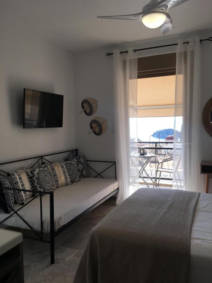 Anastasia Luxury Suites 2 托隆 外观 照片